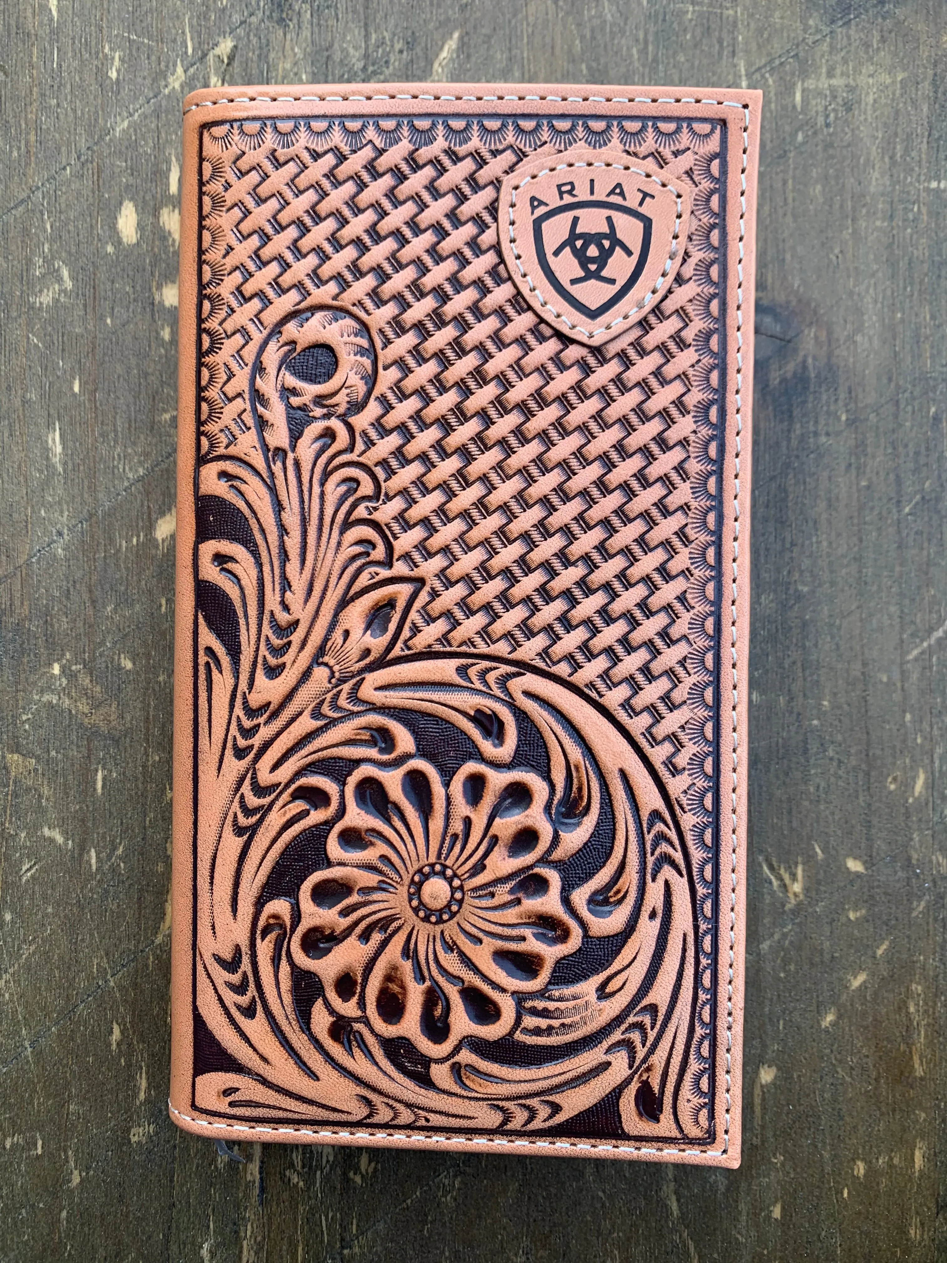 Ariat Men's Flower Embossed Logo Rodeo Wallet