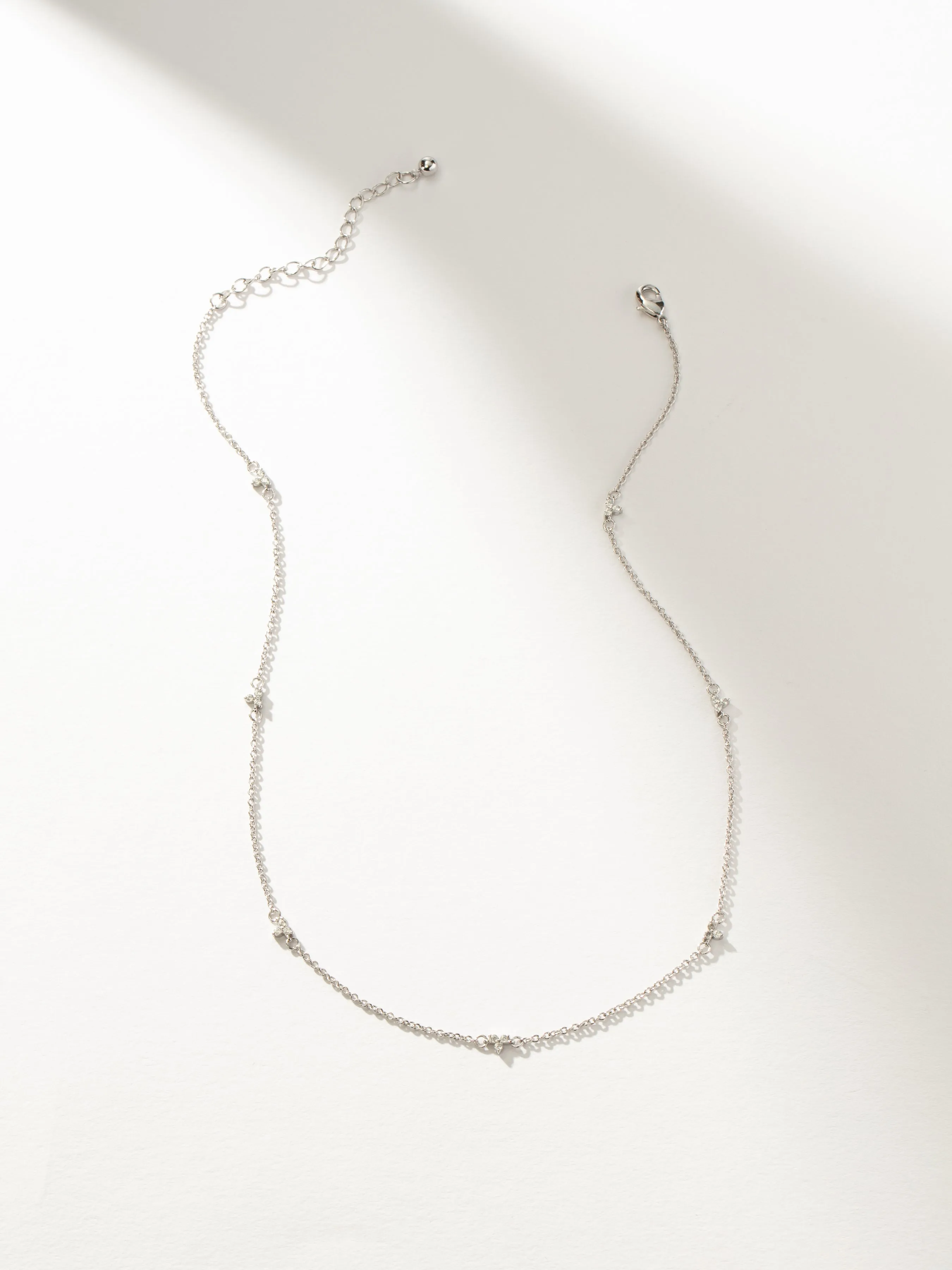 In Bloom Dainty Chain Necklace