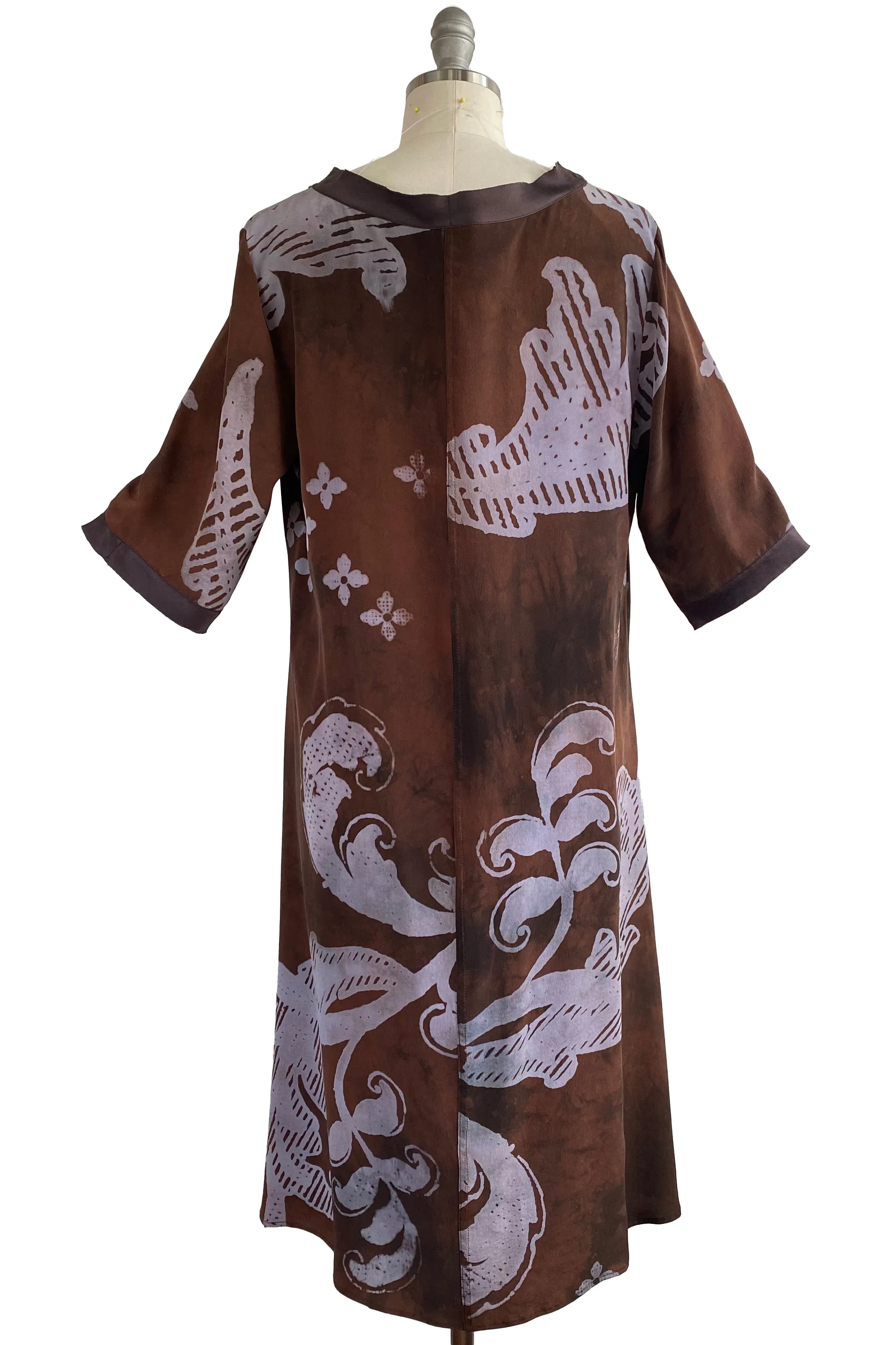 Jazzyfest Dress in Silk w/ Scroll Print - Brown - Large