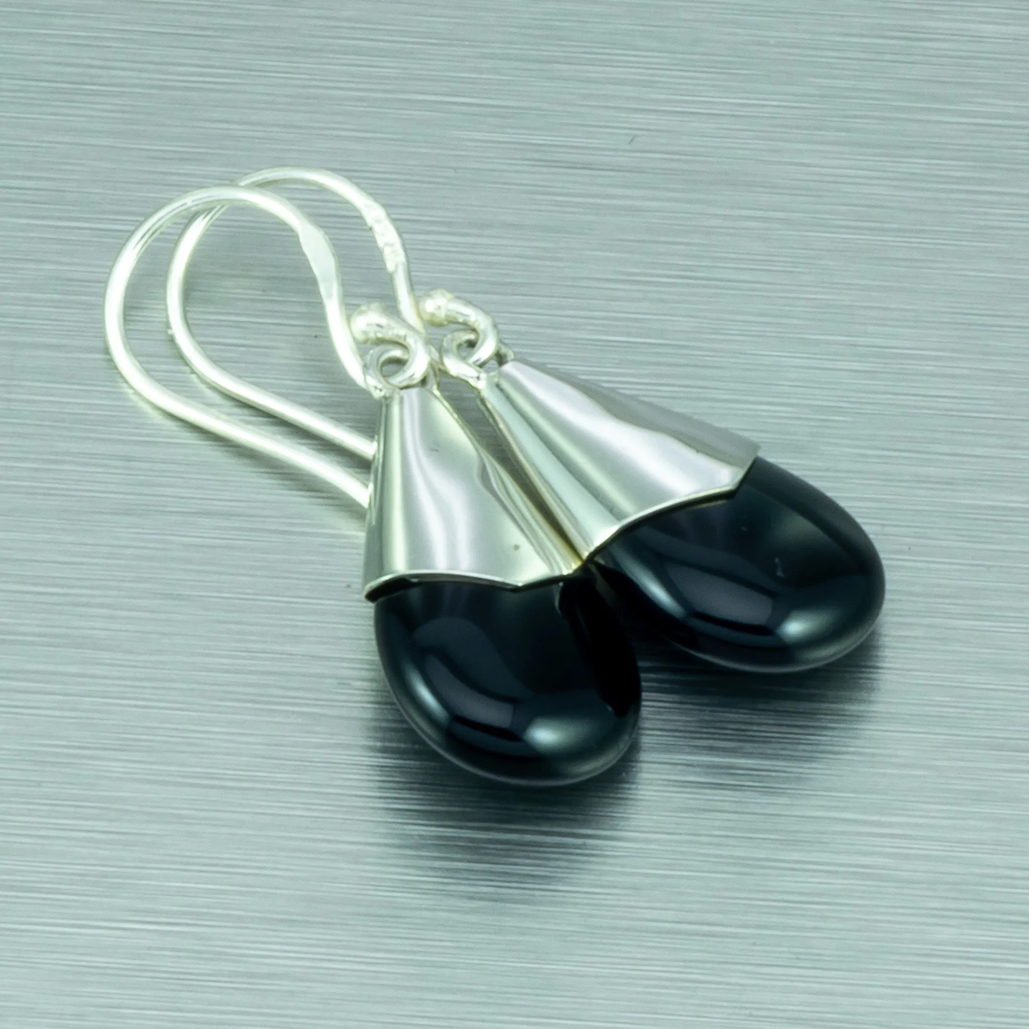 Onyx Pebble Silver Earrings